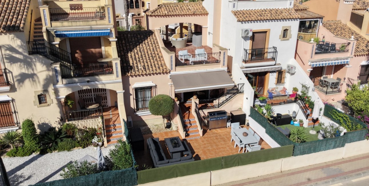 Resale - Bungalow -
Algorfa - La Finca Golf Resort