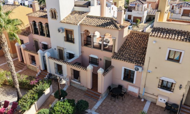 Resale - Bungalow -
Algorfa - La Finca Golf Resort