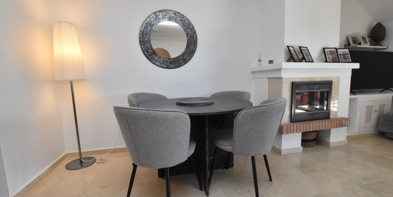 Resale - Bungalow -
Algorfa - La Finca Golf Resort