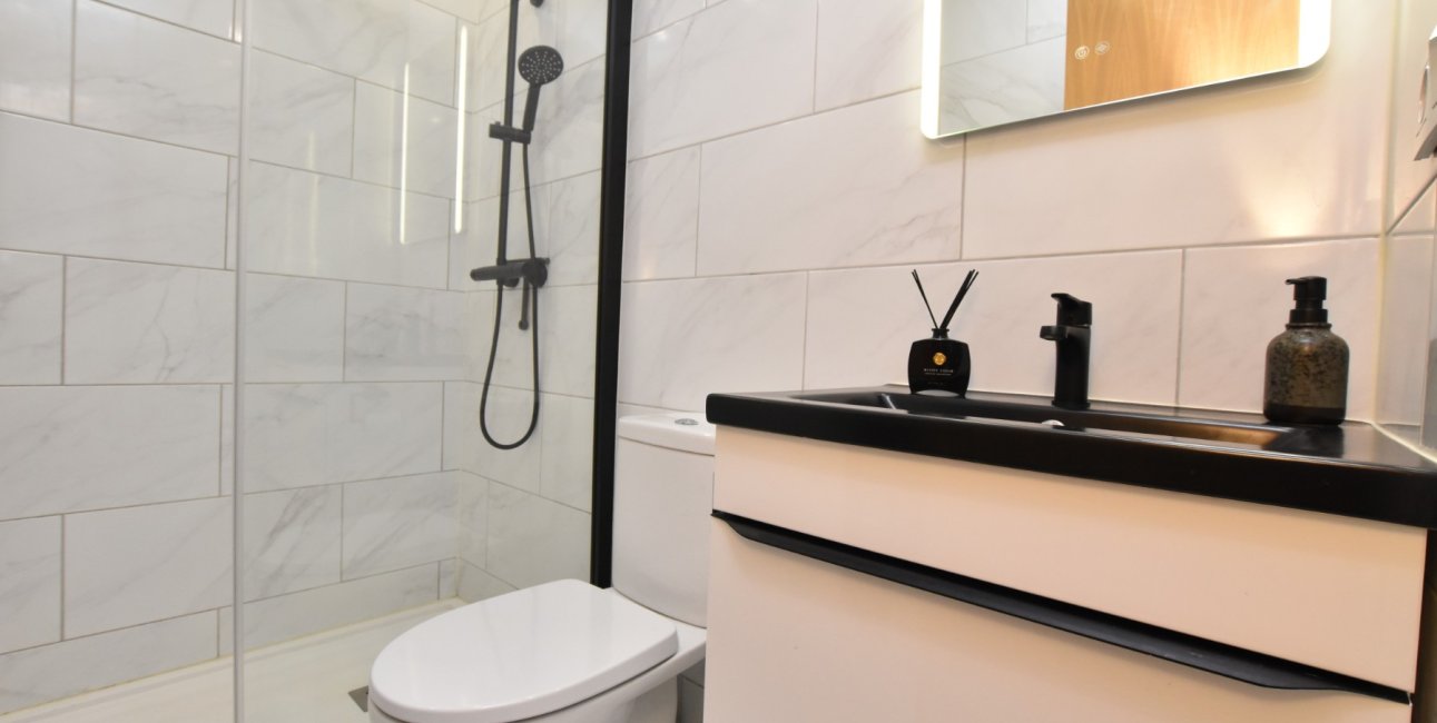 Resale - Bungalow -
Algorfa - La Finca Golf Resort