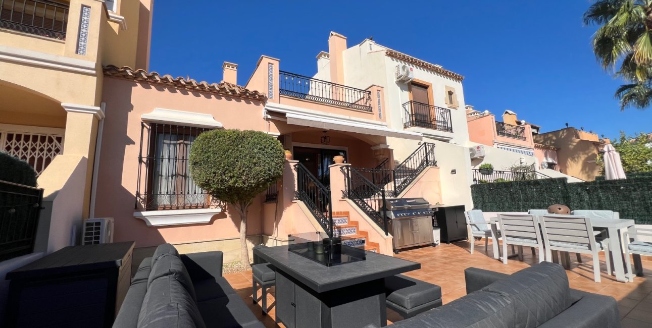 Resale - Bungalow -
Algorfa - La Finca Golf Resort