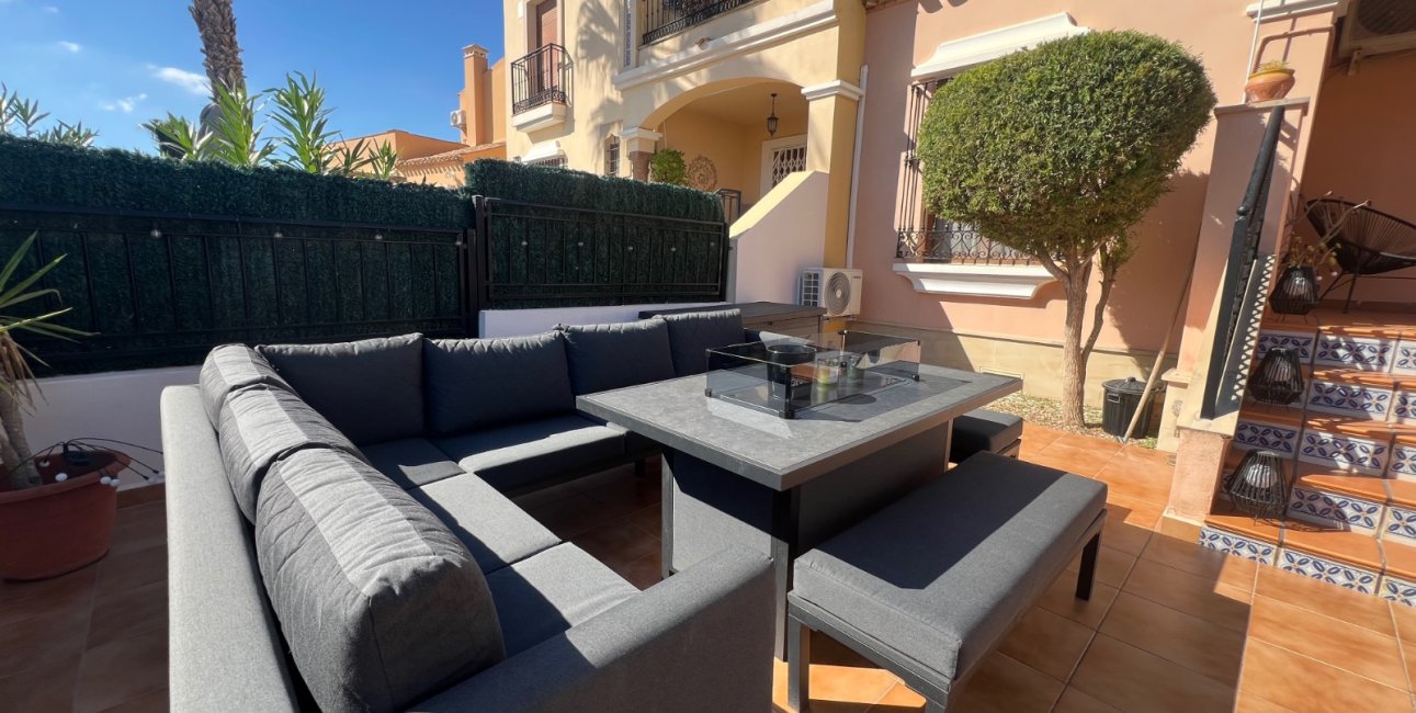 Resale - Bungalow -
Algorfa - La Finca Golf Resort
