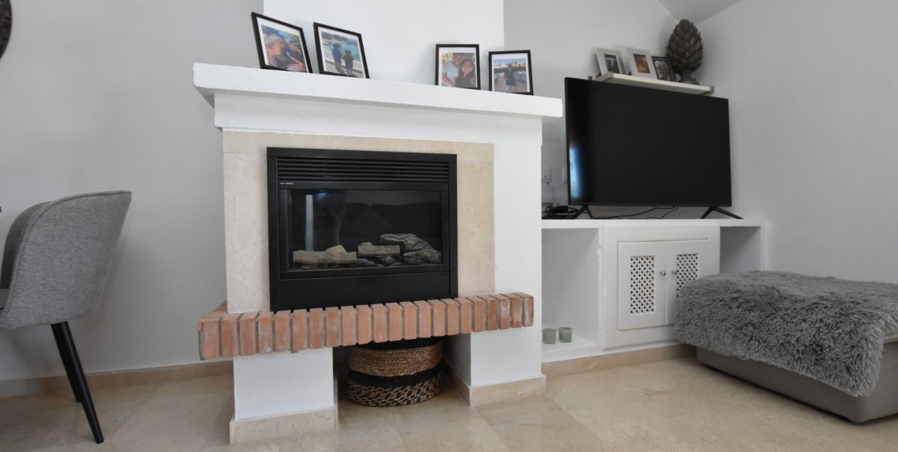 Resale - Bungalow -
Algorfa - La Finca Golf Resort