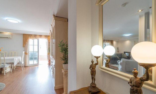 Resale - Penthouse -
Torrevieja - Centro
