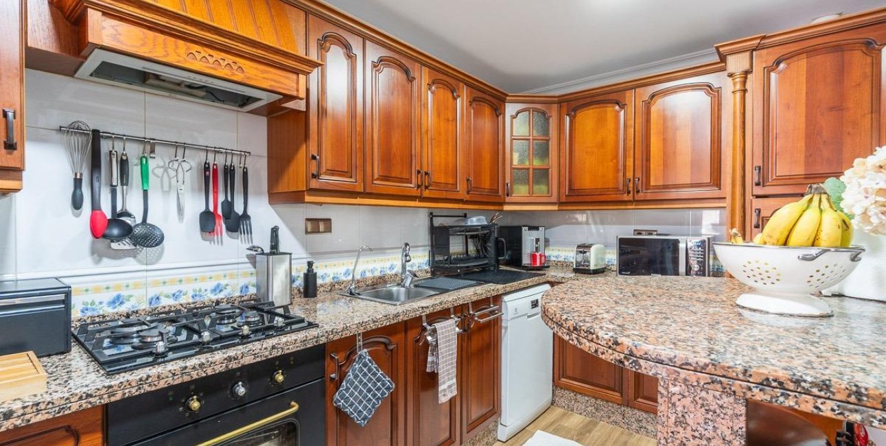 Resale - Penthouse -
Torrevieja - Centro