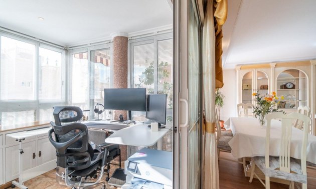 Resale - Penthouse -
Torrevieja - Centro