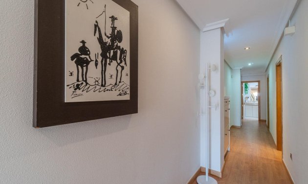 Resale - Penthouse -
Torrevieja - Centro