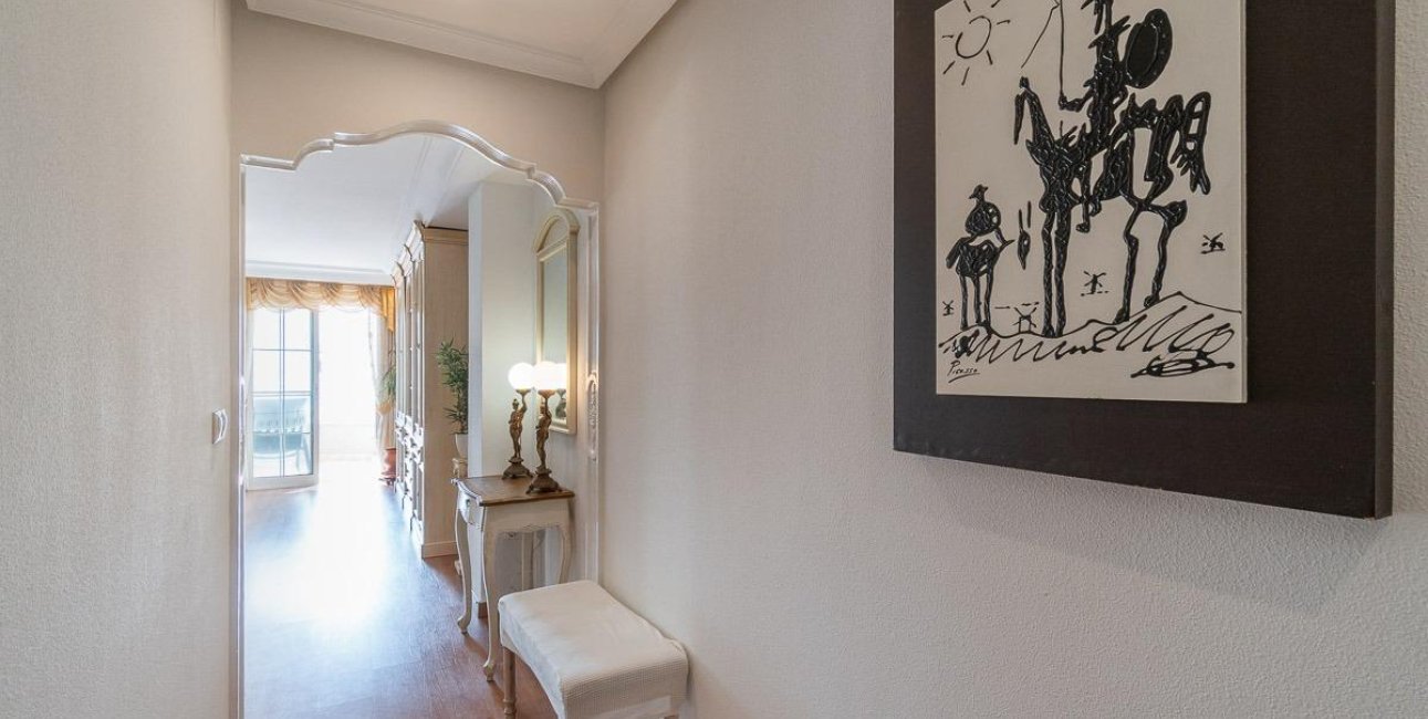 Resale - Penthouse -
Torrevieja - Centro