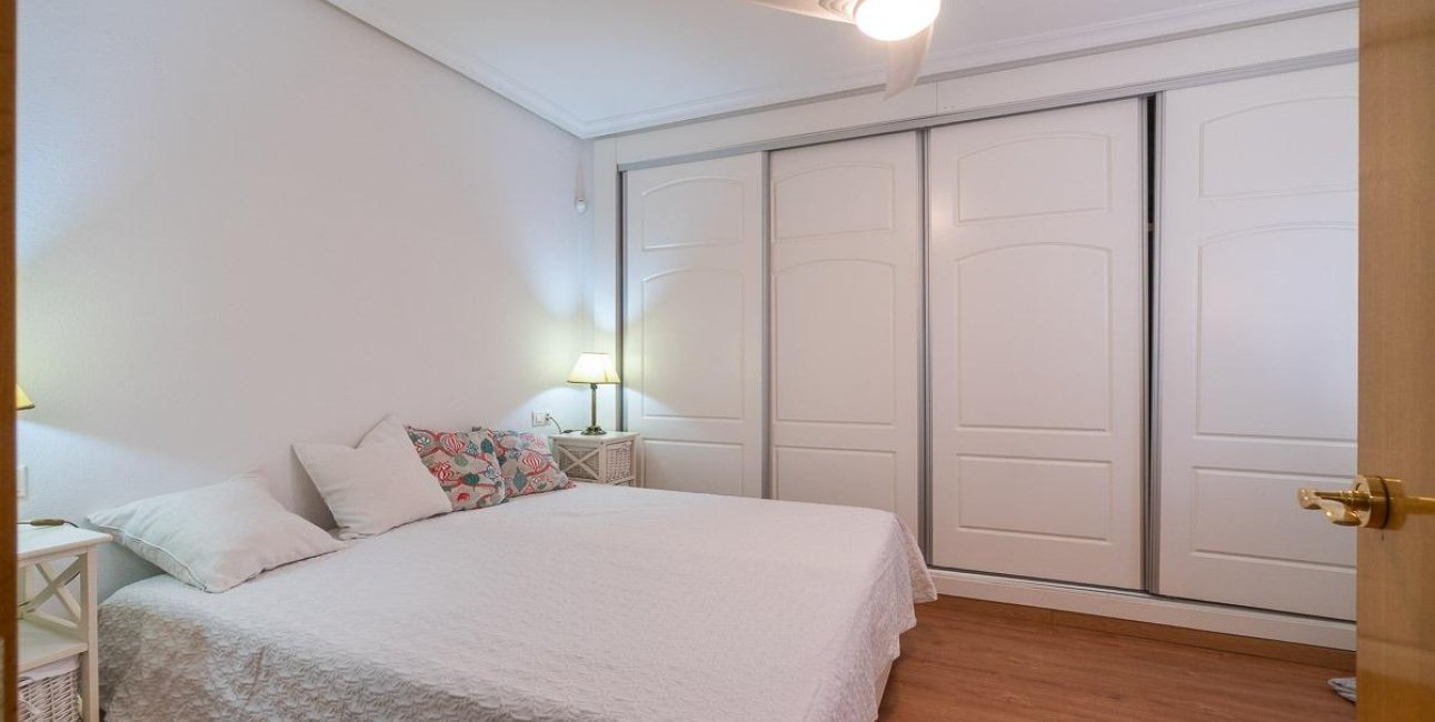 Resale - Penthouse -
Torrevieja - Centro