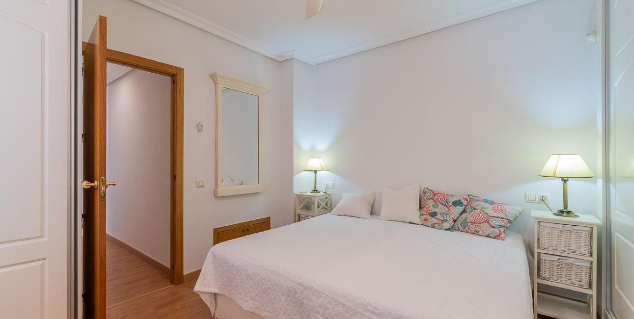 Resale - Penthouse -
Torrevieja - Centro