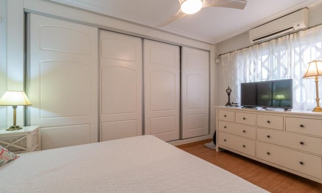 Resale - Penthouse -
Torrevieja - Centro