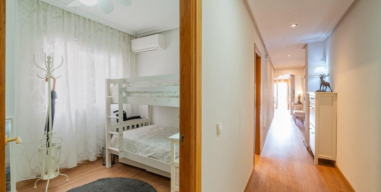Resale - Penthouse -
Torrevieja - Centro