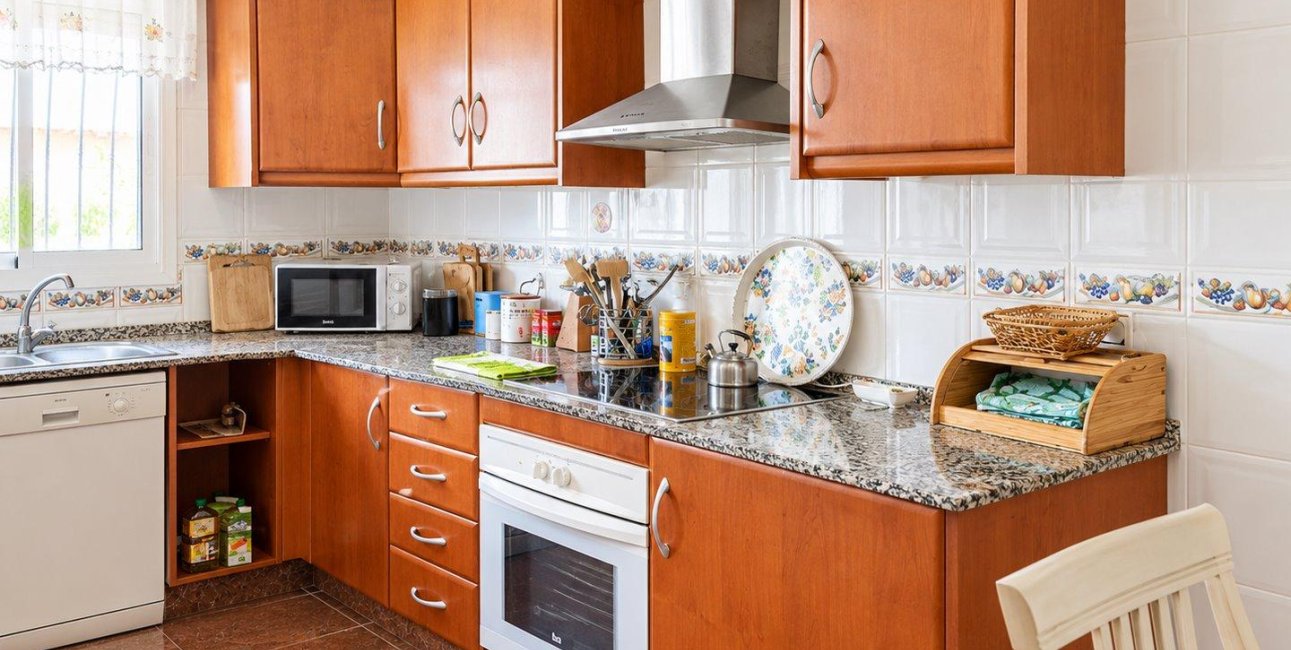 Resale - Bungalow -
Orihuela Costa - Lomas de Cabo Roig
