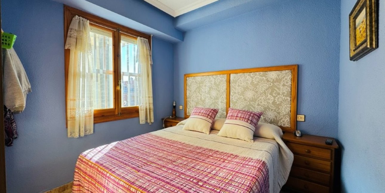 Resale - Apartment / flat -
Torrevieja - La Mata