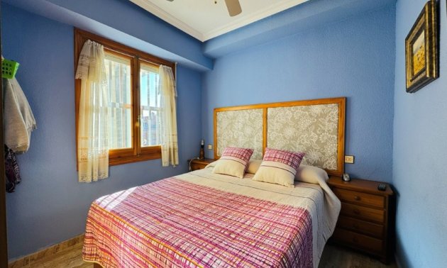 Resale - Apartment / flat -
Torrevieja - La Mata