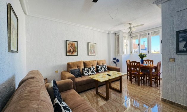 Resale - Apartment / flat -
Torrevieja - La Mata
