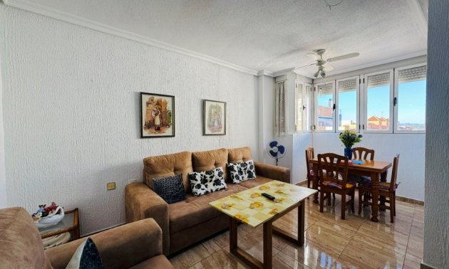 Resale - Apartment / flat -
Torrevieja - La Mata