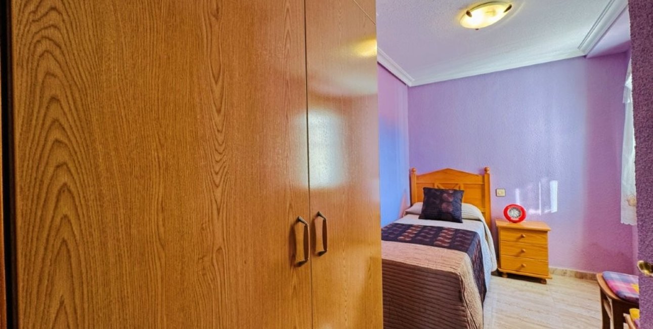 Resale - Apartment / flat -
Torrevieja - La Mata