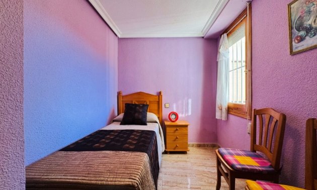 Resale - Apartment / flat -
Torrevieja - La Mata