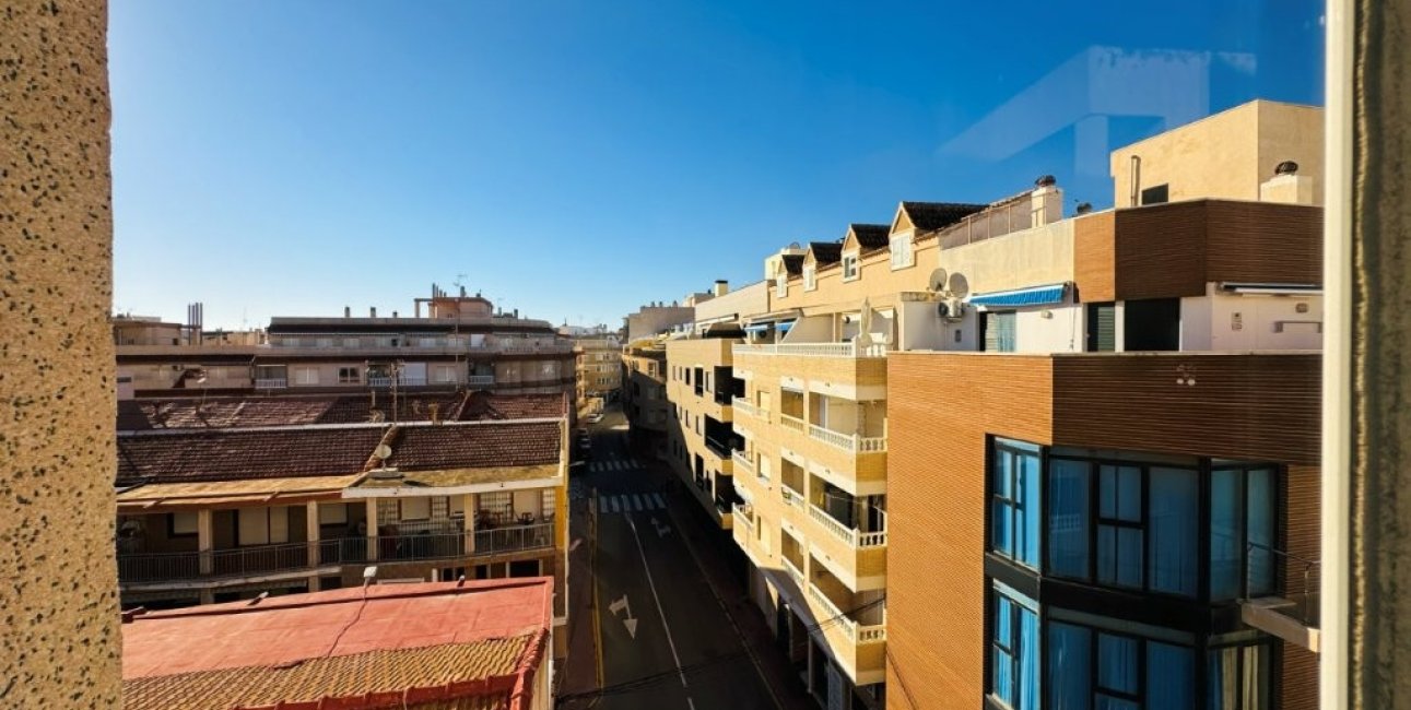 Resale - Apartment / flat -
Torrevieja - La Mata