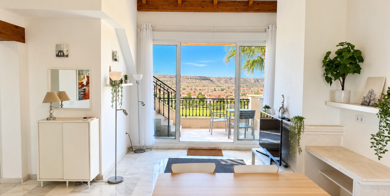Resale - Apartment / flat -
Algorfa - La Finca Golf Resort