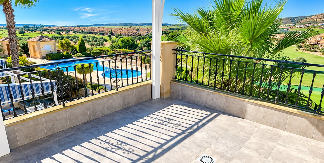 Resale - Apartment / flat -
Algorfa - La Finca Golf Resort
