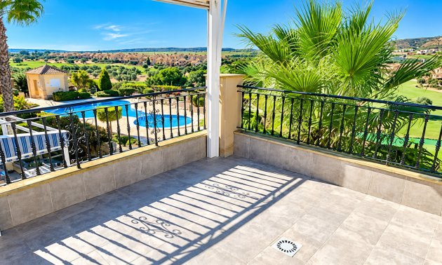 Resale - Apartment / flat -
Algorfa - La Finca Golf Resort