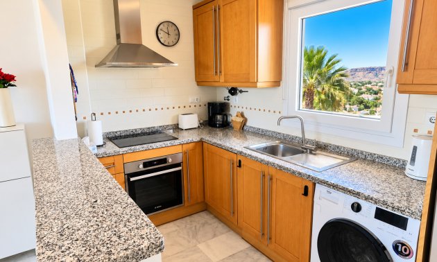 Resale - Apartment / flat -
Algorfa - La Finca Golf Resort