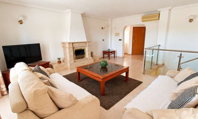 Resale - Villa -
Algorfa - Montemar