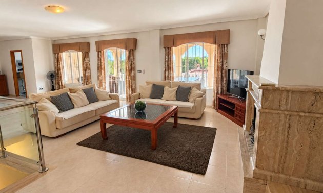 Resale - Villa -
Algorfa - Montemar