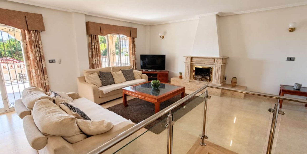 Resale - Villa -
Algorfa - Montemar