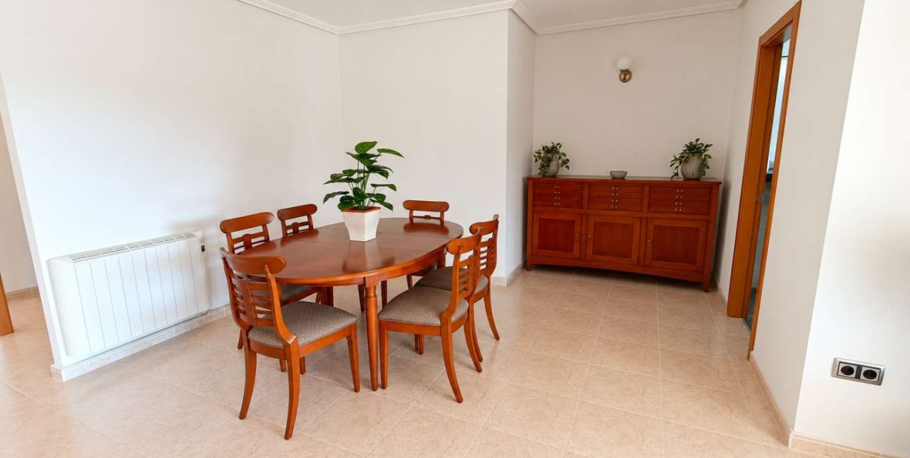 Resale - Villa -
Algorfa - Montemar