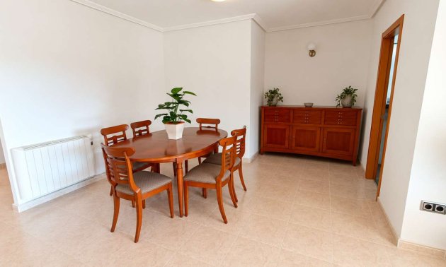 Resale - Villa -
Algorfa - Montemar