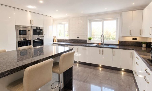 Resale - Villa -
Algorfa - Montemar