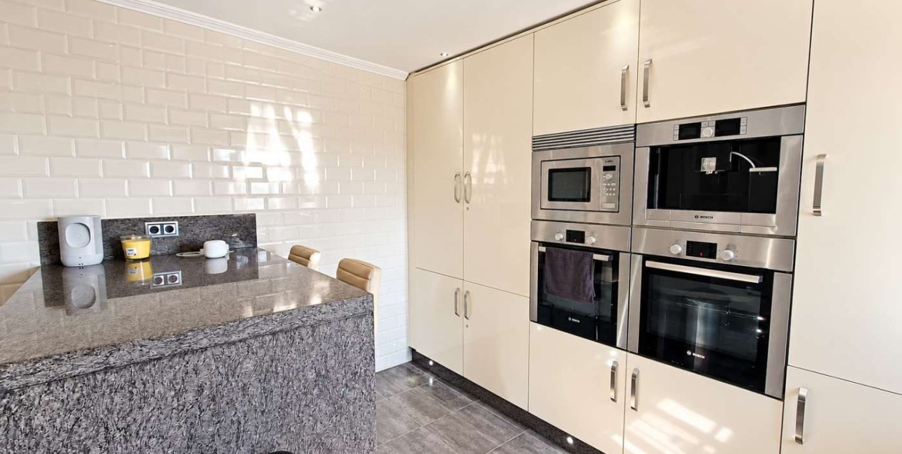 Resale - Villa -
Algorfa - Montemar
