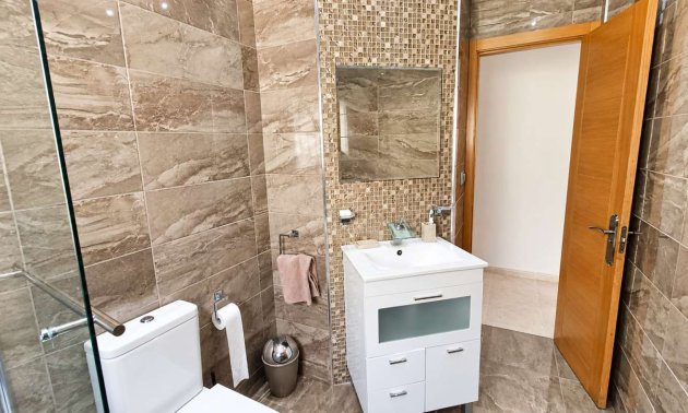 Resale - Villa -
Algorfa - Montemar