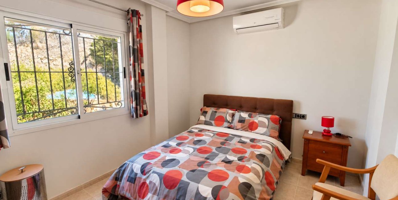 Resale - Villa -
Algorfa - Montemar