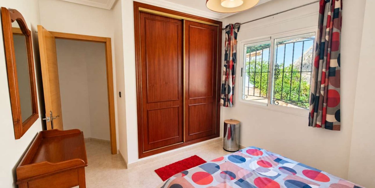 Resale - Villa -
Algorfa - Montemar