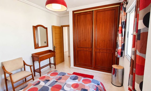 Resale - Villa -
Algorfa - Montemar