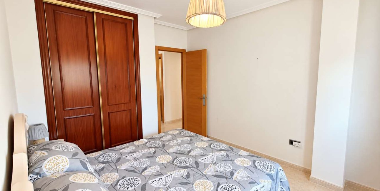 Resale - Villa -
Algorfa - Montemar