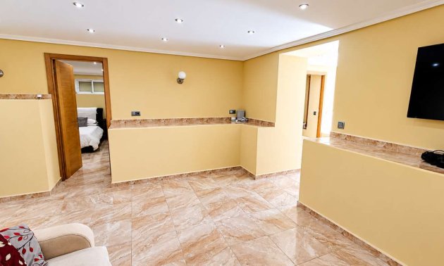 Resale - Villa -
Algorfa - Montemar