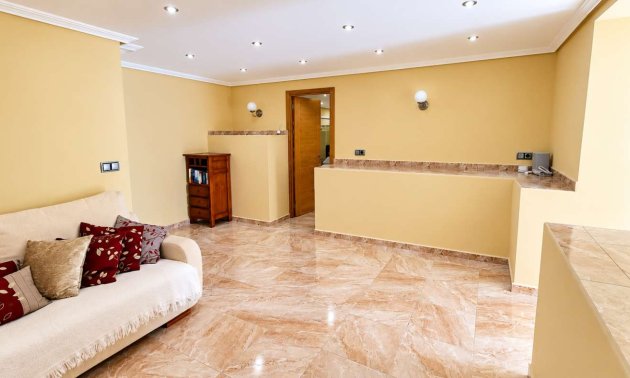 Resale - Villa -
Algorfa - Montemar