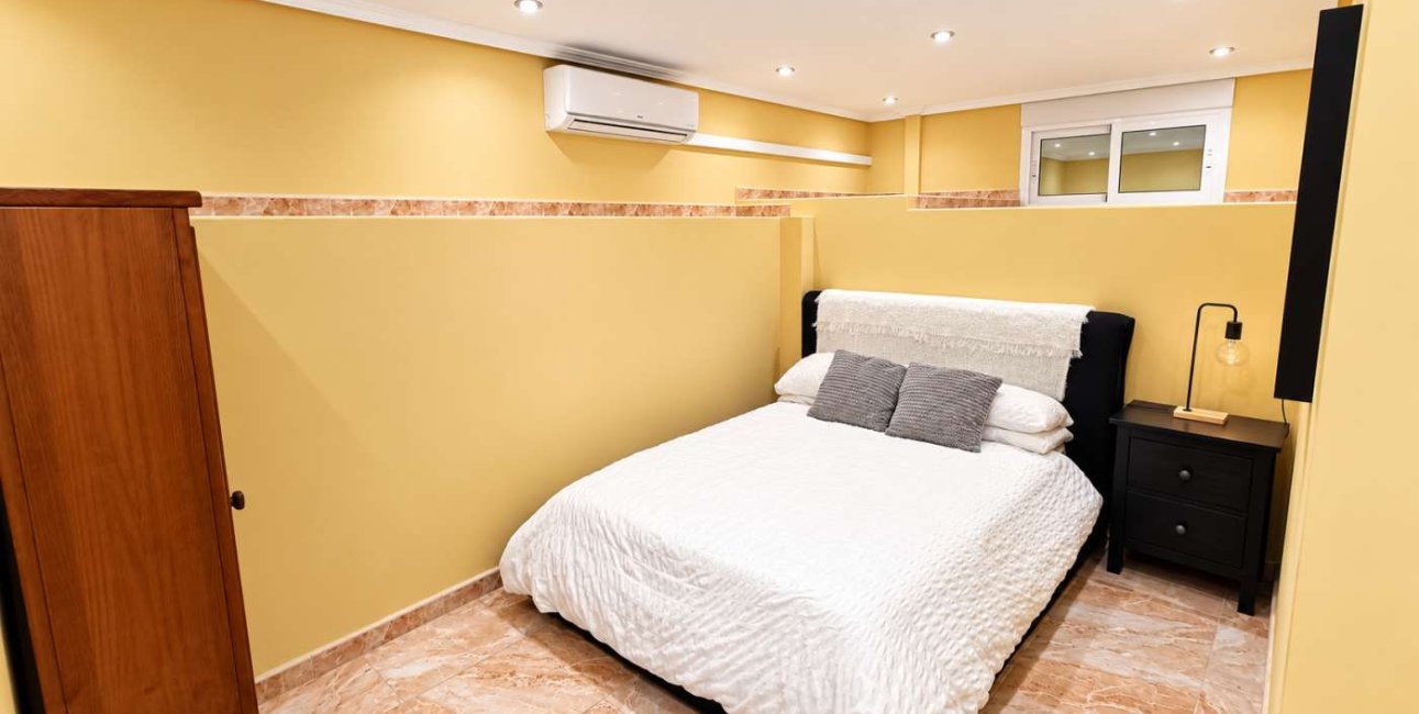 Resale - Villa -
Algorfa - Montemar