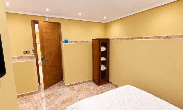 Resale - Villa -
Algorfa - Montemar