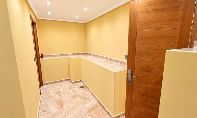 Resale - Villa -
Algorfa - Montemar