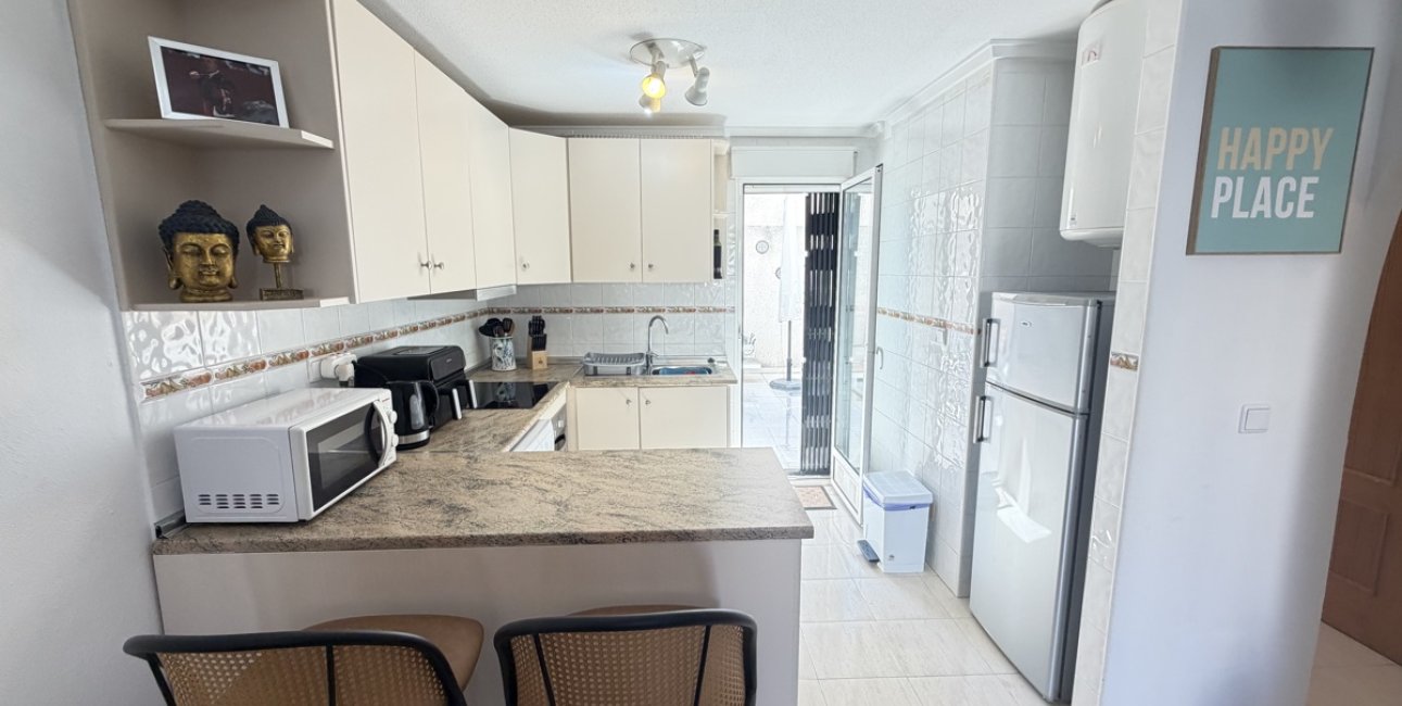 Resale - Apartment / flat -
Orihuela Costa - Villamartin