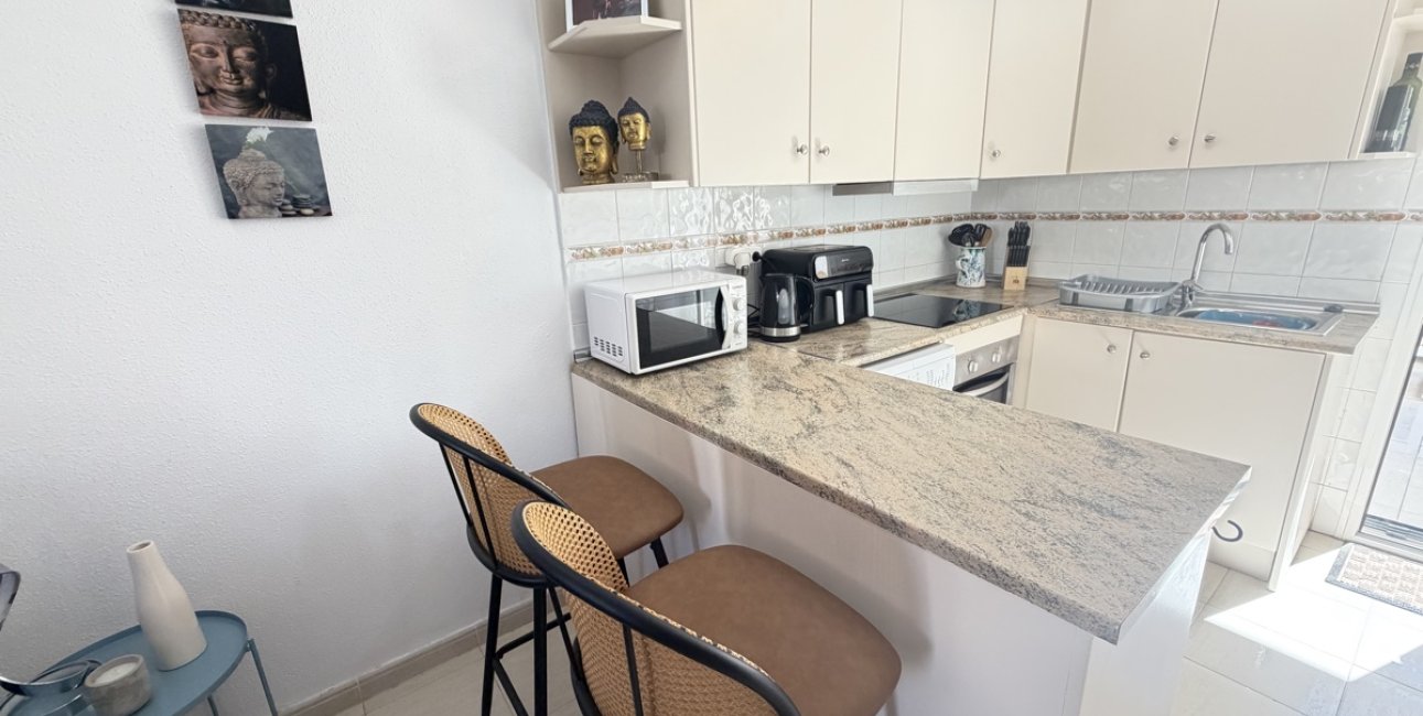 Resale - Apartment / flat -
Orihuela Costa - Villamartin