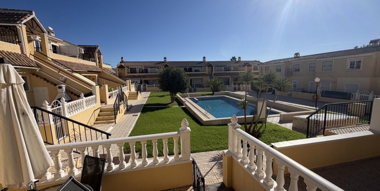 Resale - Apartment / flat -
Orihuela Costa - Villamartin