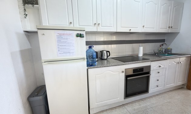 Resale - Apartment / flat -
Orihuela Costa - Villamartin