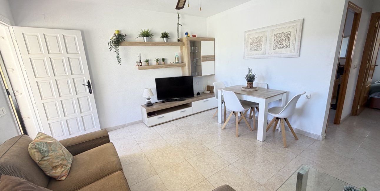 Resale - Apartment / flat -
Orihuela Costa - Villamartin